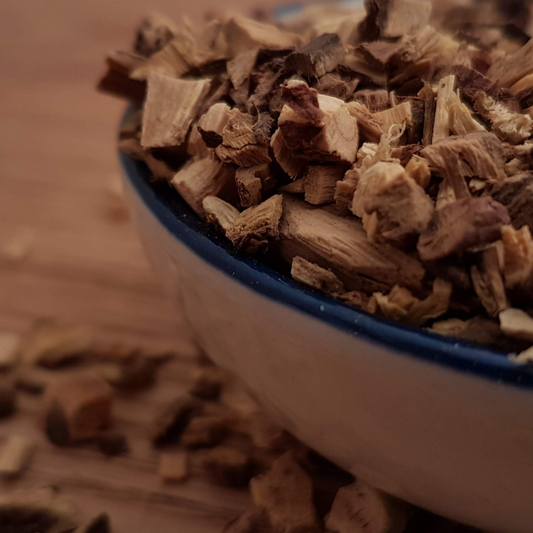 Licorice Root: Nature’s Answer to Hormonal Harmony